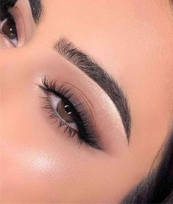 مدل آرایش چشم ساده و دخترانه و شیک و لایت