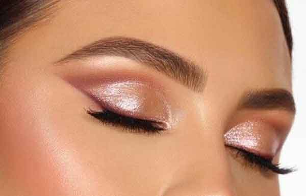 مدل آرایش چشم ساده و دخترانه و شیک و لایت
