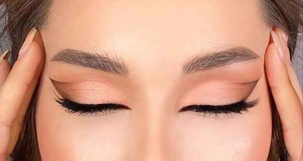 مدل آرایش چشم ساده و دخترانه و شیک و لایت