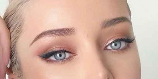 مدل آرایش چشم ساده و دخترانه و شیک و لایت
