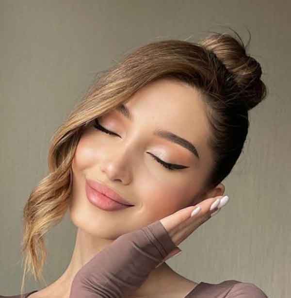 مدل آرایش صورت ملایم مجلسی 1402 و ساده و ملایم و جذاب برای عروسی