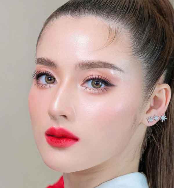 مدل آرایش چشم پف دار و مژه برای چشم پف دار و پلک افتاده