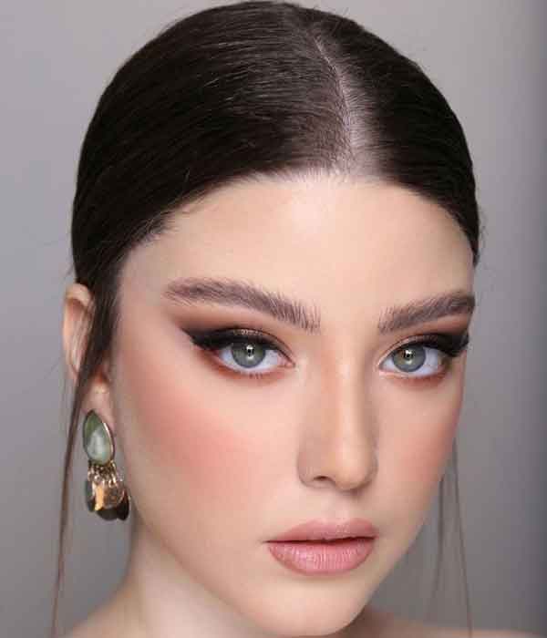 مدل آرایش صورت ساده و ملایم مجلسی برای عروسی و مهمانی