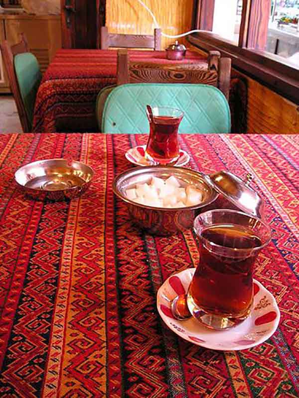 تعبیر خواب چای ریختن برای مهمان تعبیر خواب چای خواستن مرده از زنده تعبیر خواب چای خشک سیاه تعبیر خواب چای گرفتن از دیگران تعبیر خواب خریدن چای خشک تعبیر خواب چای دادن به مرده ابن سیرین تعبیر خواب چای خوردن با قند تعبیر خواب چای حضرت یوسف