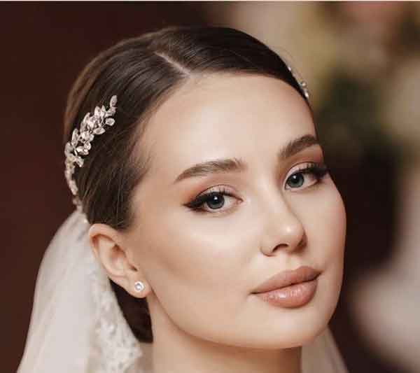 مدل آرایش دخترانه ساده و شیک و لایت و مجلسی برای عروسی