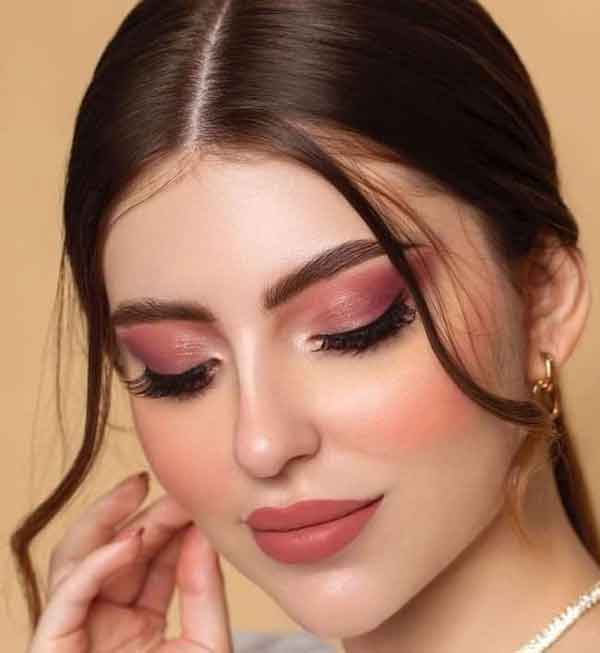 مدل آرایش دخترانه برای عروسی ساده و شیک و ملایم و مجلسی