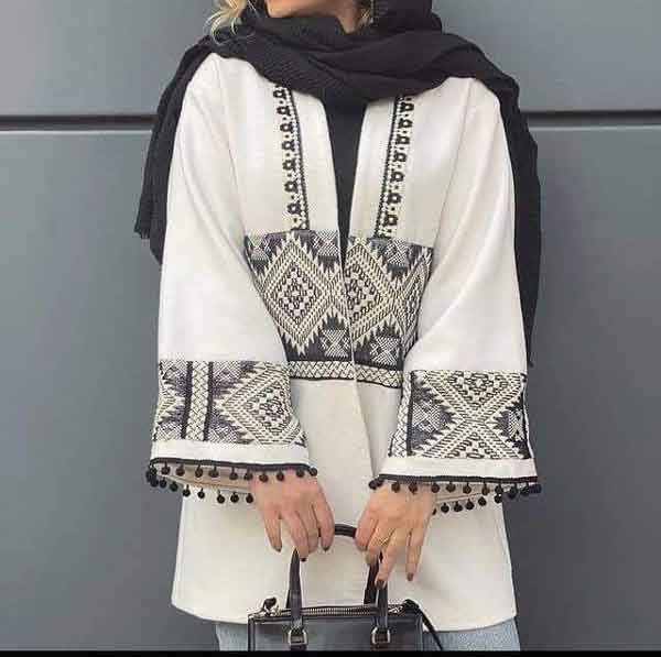 مدل مانتو شیک و باکلاس 1402 و جلو بسته و ساده کوتاه