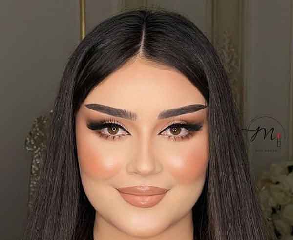 مدل آرایش صورت گرد و تپل برای پوست های گندمی, سفید, سبزه