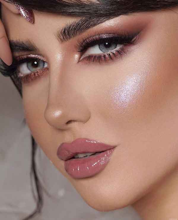 مدل آرایش صورت ۱۴۰۲ ملایم برای عروسی با حالت های متنوع