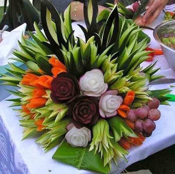 تزیین خیار برای میوه ارایی به شکل های متنوع