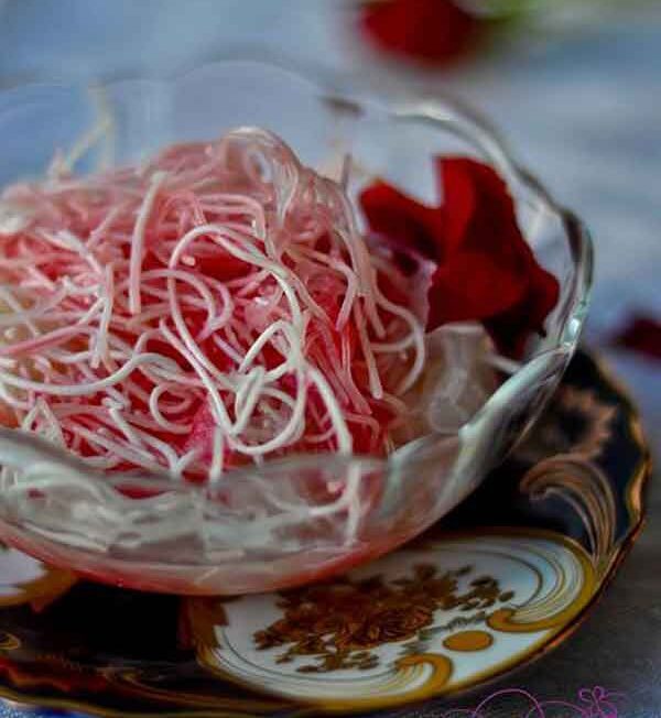 تعبیر خواب فالوده نذری تعبیر خواب فالوده بستنی تعبیر خواب بستنی تعبیر خواب خوردن بستنی و فالوده تعبیر خواب یخمک خوردن تعبیر خواب مغازه بستنی فروشی تعبیر خواب بستنی برای دختر مجرد تعبیر خواب معجون