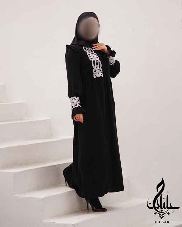 مدل مانتو مجلسی با پارچه کرپ رنگی و تیره بسیار شیک و ساده