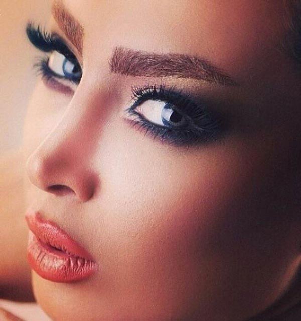 عکس آرایش صورت زیبا لایت مناسب برای فرم های صورت گوناگون