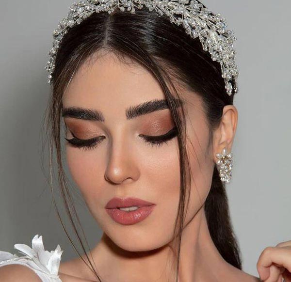 مدل آرایش عروس جدید زیبا لایت طبیعی با مدل های متنوع و گوناگون 