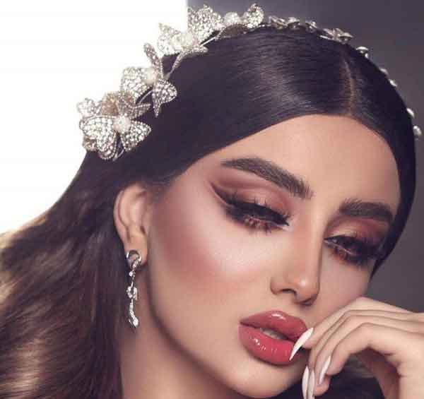 مدل آرایش عروس لاغر لایت ساده زیبا شیک با مدل های امروزی
