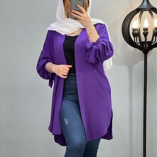 هر پارچه‌ای با توجه به جنس آن نیاز به مراقبت دارد. همیشه موقع خرید پارچه به آبرفت و اتوخوری آن دقت کنید. اگر پارچه آبرفت دارد، باید مقدار بیشتری بخرید یا اگر لباس آماده است، سایز بزرگتری را تهیه کنید. برای شستشوی پارچه ابروبادی از آب سرد استفاده کنید. البته اگر پارچه‌تان آبرفت ندارد، می‌توانید از لباسشویی استفاده کرده و سعی کنید پارچه‌تان را روی دور کند بشویید. د
