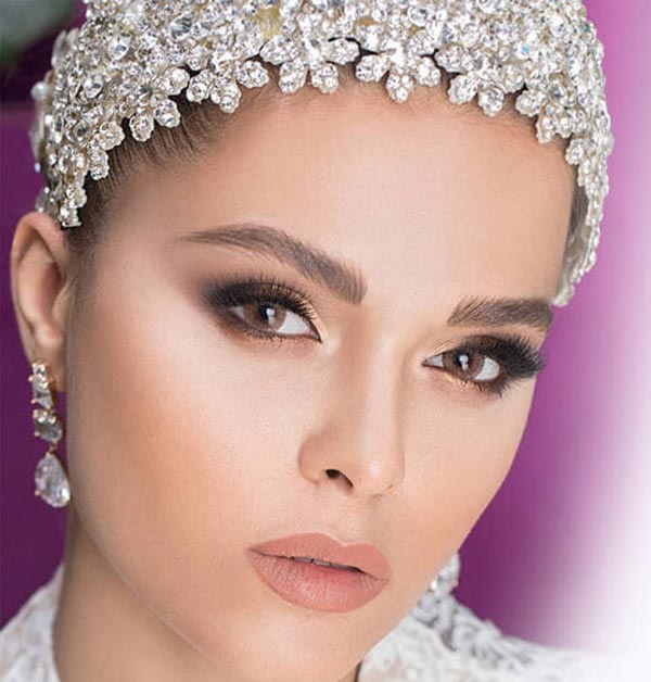 مدل آرایش عروس ۱۴۰۲ ترند سال لایت نچرال با مدل های زیبا