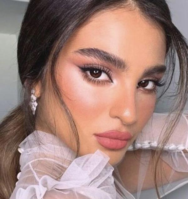 مدل آرایش دخترانه ساده برای عروسی و مهمانی زیبا جذاب و نچرال