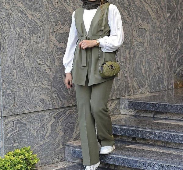 مدل مانتو کوتاه زیبا شیک ساده با استایل های جدید زنانه و دخترانه