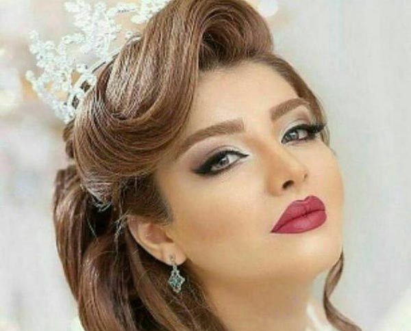 مدل مو مجلسی باز زیبا شیک بسیار جذاب با موهای صاف و بابلیس