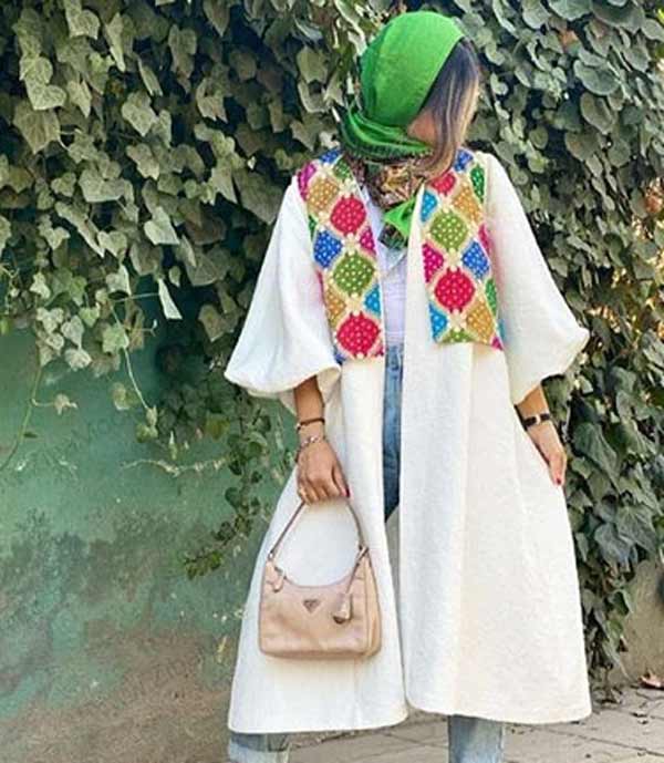 مدل مانتو کوتاه ابروبادی با ایده های ساده طرحدار و رنگ های متنوع