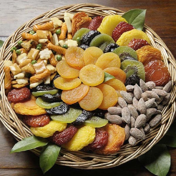 تزیین آجیل شب یلدا با روش های زیبا خلاقانه برای مهمانی و نوعروس