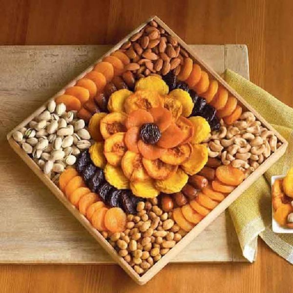 تزیین آجیل شب یلدا با روش های زیبا خلاقانه برای مهمانی و نوعروس