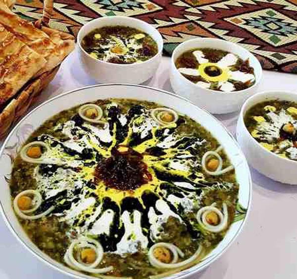 تزیین آش رشته شب یلدا خوشمزه با زیباترین و خلاقانه ترین مدل ها