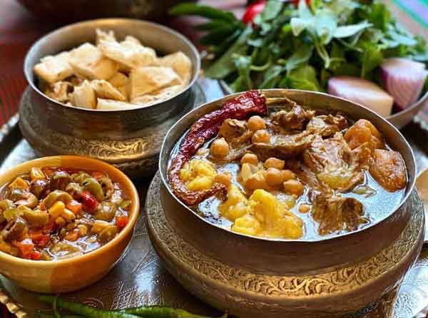  تعبیر خواب آبگوشت حضرت یوسف تعبیر خواب آبگوشت امام صادق تعبیر خواب آبگوشت دادن به مهمان تعبیر خواب خوردن آبگوشت با نان تعبیر خواب خوردن آبگوشت در مهمانی تعبیر خواب ریختن آبگوشت روی زمین تعبیر خواب قابلمه آبگوشت تعبیر خواب آبگوشت خوردن 