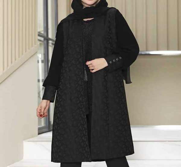 مدل مانتو زنانه مشکی با استایل های شیک و جذاب که همه عاشقش میشن