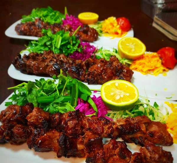 تزیین کباب چنجه زیبا ساده خوشگل و باسلیقه با رسپی خوشمزه و لذیذ