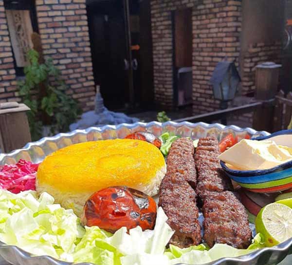 تزیین کباب کوبیده با برنج خوشمزه خوشگل با ایده هایی که جایی ندید