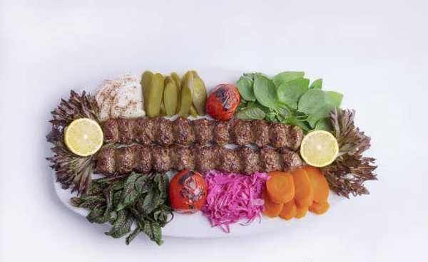 تزیین کباب کوبیده در دیس با ایده های خلاقانه زیبا برای کدبانوها