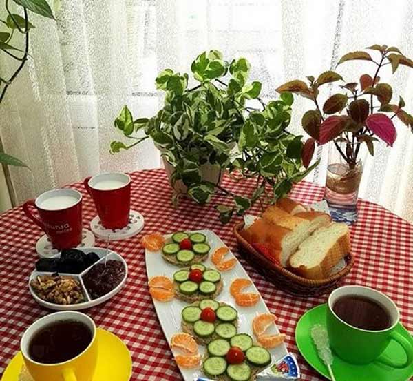 تزیین صبحانه عروس دونفره با ایده های زیبا خلاقانه باسلیقه و متنوع