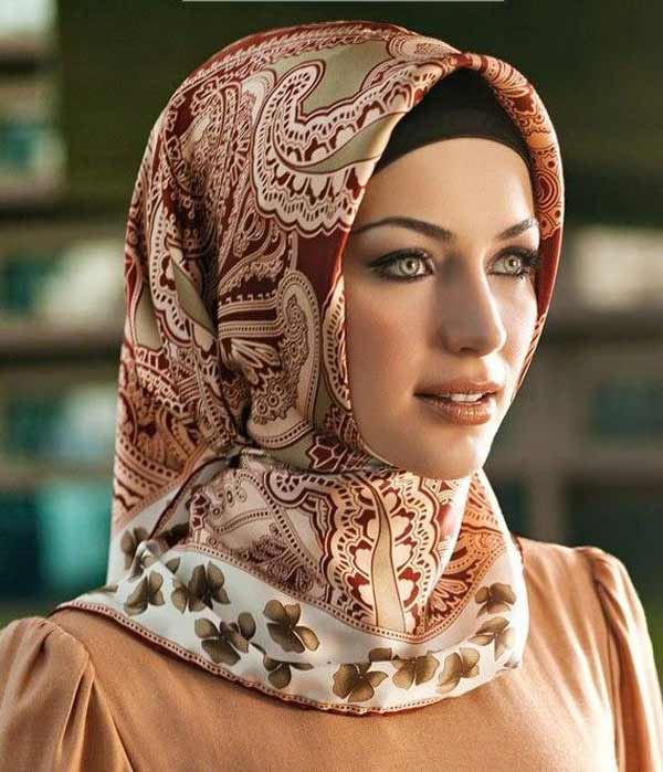مدل بستن روسری کوتاه دخترانه با روش های جذاب باکلاس و لاکچری