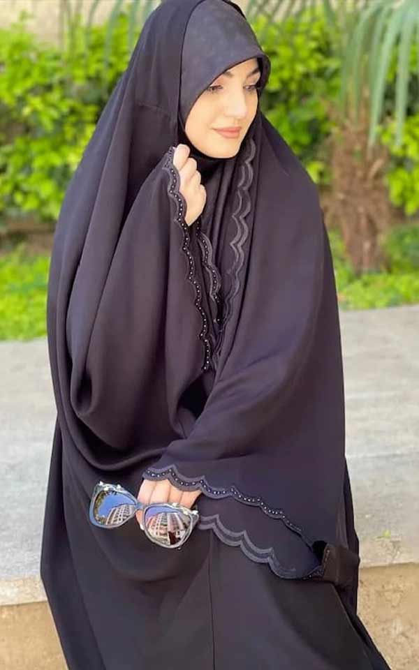 مدل چادر اماراتی با جدیدترین و زیباترین طرح ها که همه دوستش دارند