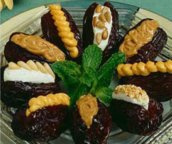 مدل سفره سحر بسیار زیبا ساده برای مهمانی های باکلاس و لاکچری