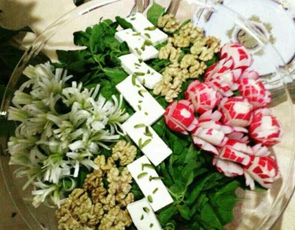 مدل سفره سحر بسیار زیبا ساده برای مهمانی های باکلاس و لاکچری