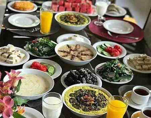 مدل سفره سحر بسیار زیبا ساده برای مهمانی های باکلاس و لاکچری