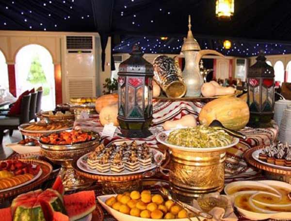 سفره افطار لاکچری جذاب خوشگل با نکات و ایده های خفن و خلاقانه