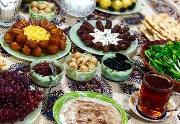 تزیین سفره افطار با جدیدترین مدل های زیبا و نکته های مهم و کاربردی
