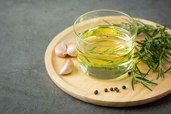 خواص آویشن برای سرماخوردگی طریقه مصرف آویشن برای معده عوارض آویشن برای معده خواص آویشن برای عفونت آویشن و رفلاکس معده خواص آویشن برای زنان خواص آویشن برای اعصاب خواص آویشن برای مردان