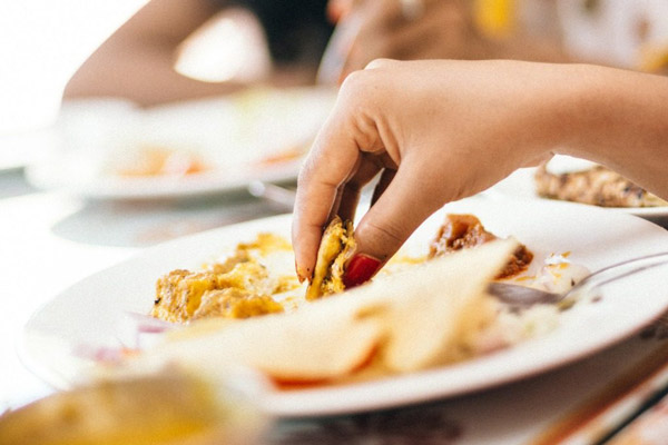 تعبیر خواب غذا خوردن با معشوق برای دختر مجرد تعبیر خواب غذا خوردن با معشوق نی نی سایت تعبیر خواب غذا خوردن با معشوق امام صادق تعبیر خواب غذا خوردن با معشوق سابق تعبیر خواب غذا گرفتن از معشوق تعبیر خواب غذا دادن به معشوق تعبیر خواب غذا خوردن با پسر غریبه تعبیر خواب غذا خوردن با همسر