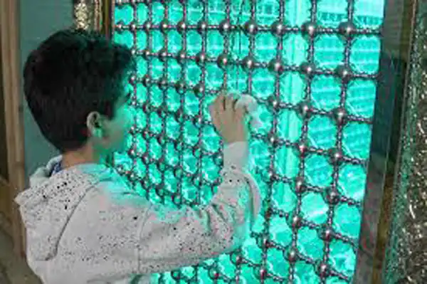 تعبیر خواب غبار روبی امامزاده برای زن متاهل و باردار و دختر مجرد از روانشناسی