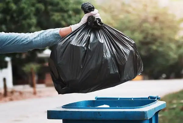 تعبیر خواب دور ریختن زباله برای زن متاهل و باردار و دختر مجرد از روانشناسی