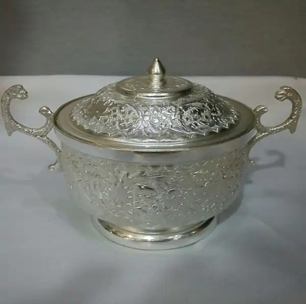 تعبیر خواب قندان نقره برای زن متاهل و باردار و دختر مجرد از روانشناسی