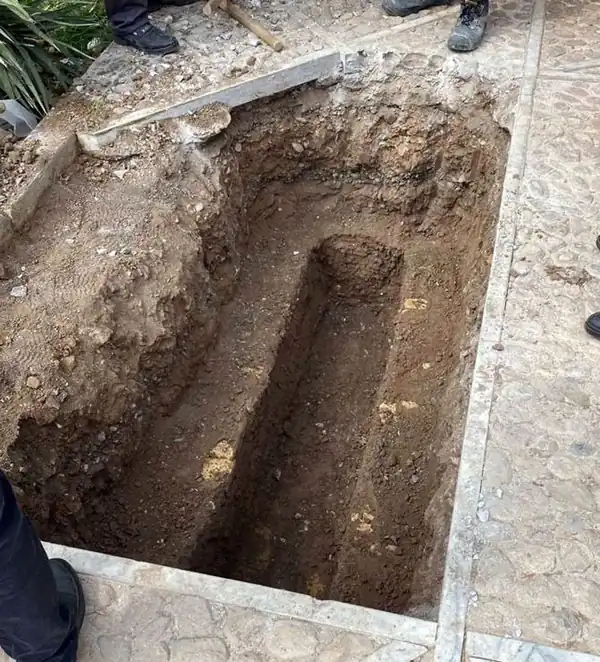 تعبیر خواب خاکسپاری مجدد مرده برای زن متاهل و باردار و دختر مجرد از روانشناسی