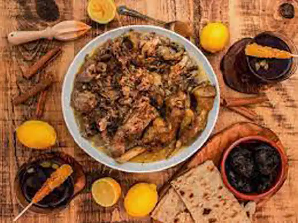 تعبیر خواب پاچه خوردن برای زن متاهل و باردار و دختر مجرد از روانشناسی
