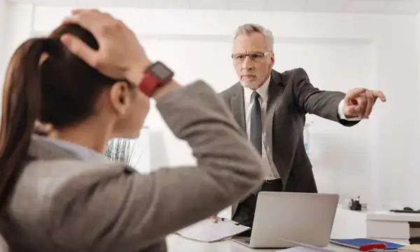 تعبیر خواب دیدن رئیس برای زن متاهل و باردار و دختر مجرد از روانشناسی