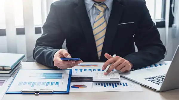 تعبیر خواب رئیس بانک برای زن متاهل و باردار و دختر مجرد از روانشناسی
